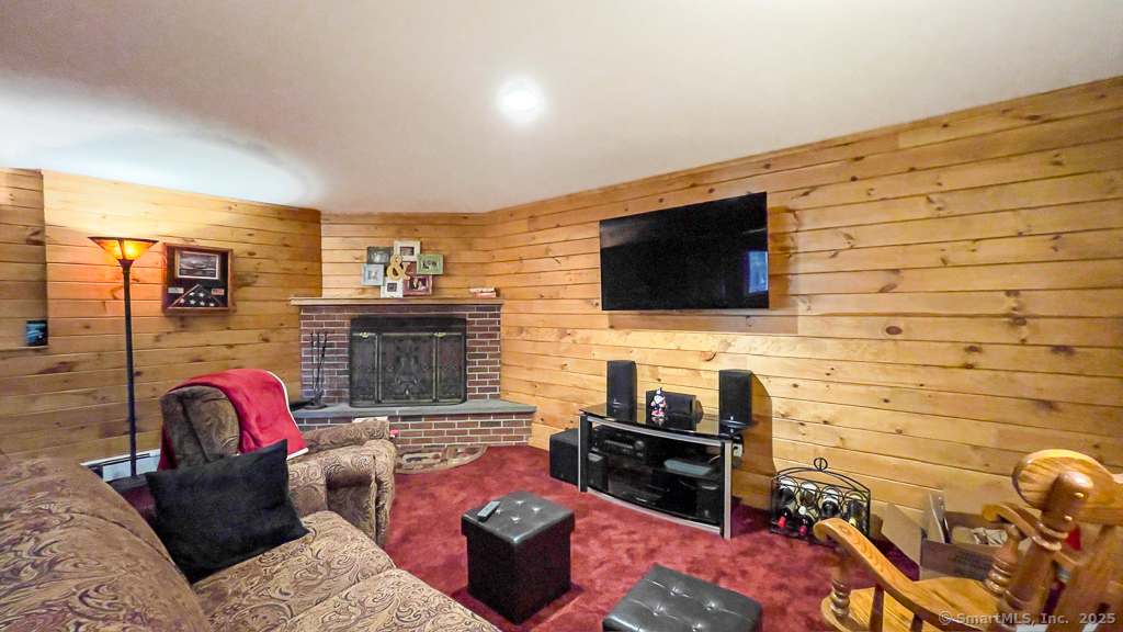 4 Union Circle Danbury CT 06810