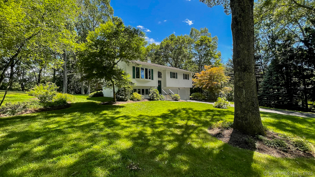 4 Union Circle Danbury CT 06810