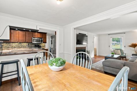 137 Harrison Road Cheshire CT 06410