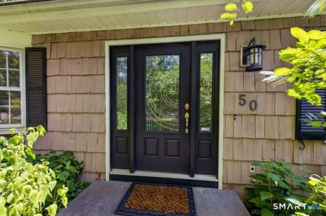 50 Woodridge Circle West Hartford CT 06107