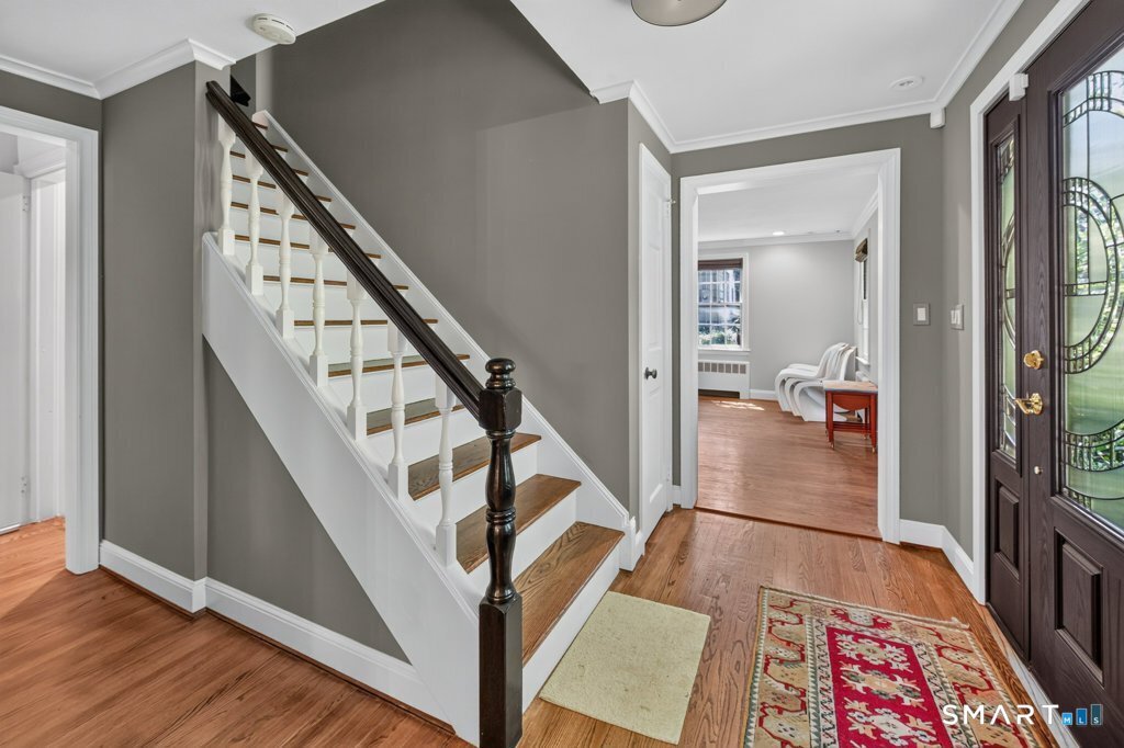 50 Woodridge Circle West Hartford CT 06107