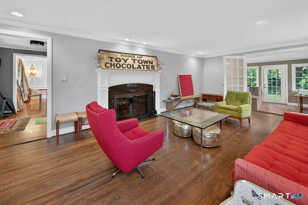 50 Woodridge Circle West Hartford CT 06107