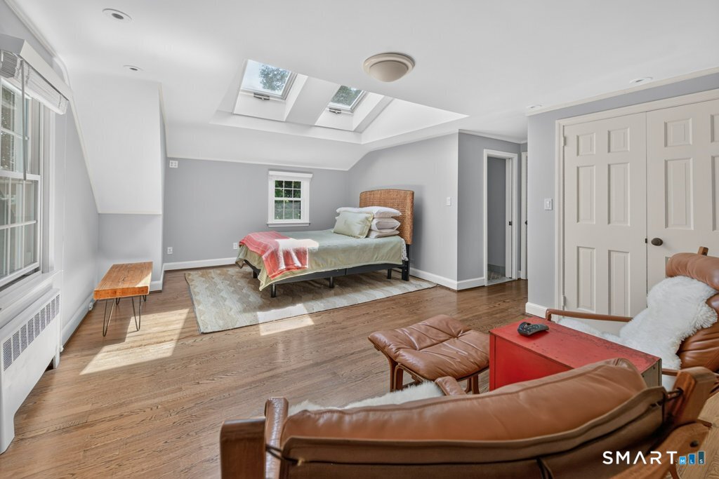 50 Woodridge Circle West Hartford CT 06107