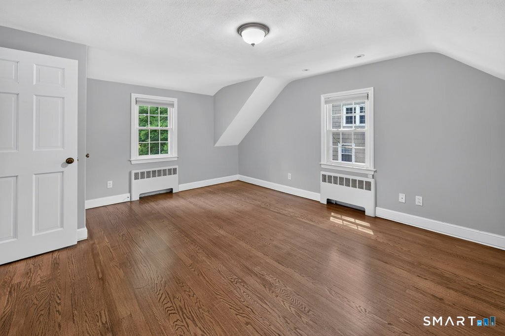 50 Woodridge Circle West Hartford CT 06107