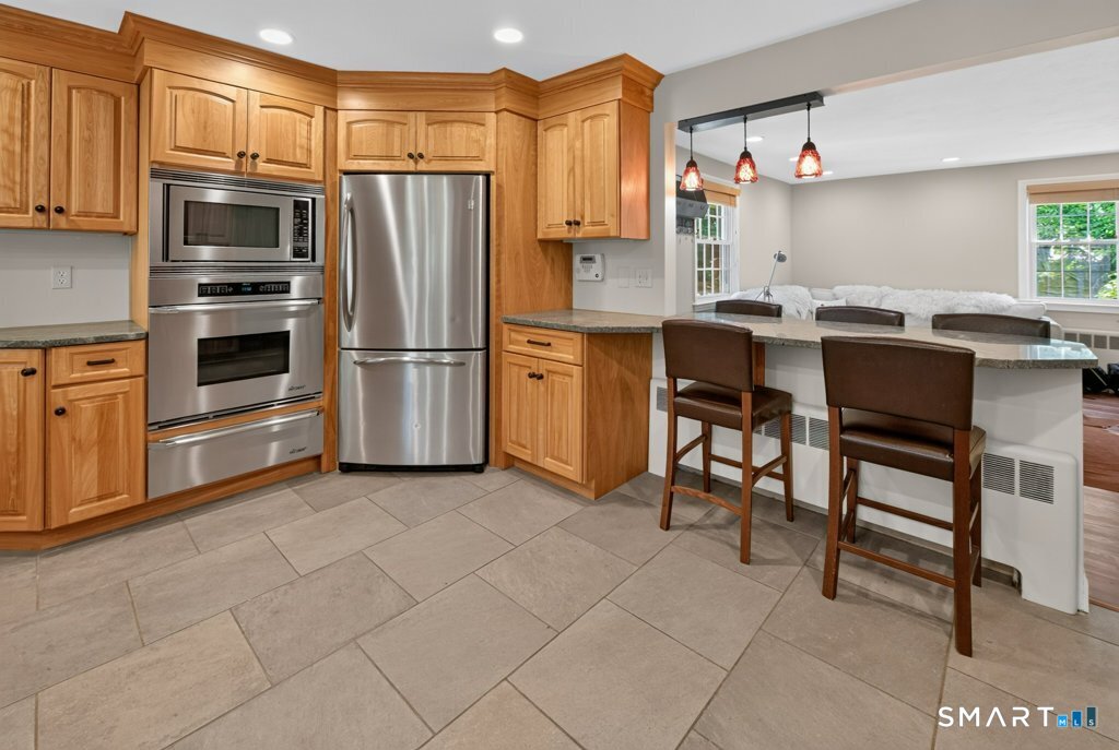 50 Woodridge Circle West Hartford CT 06107