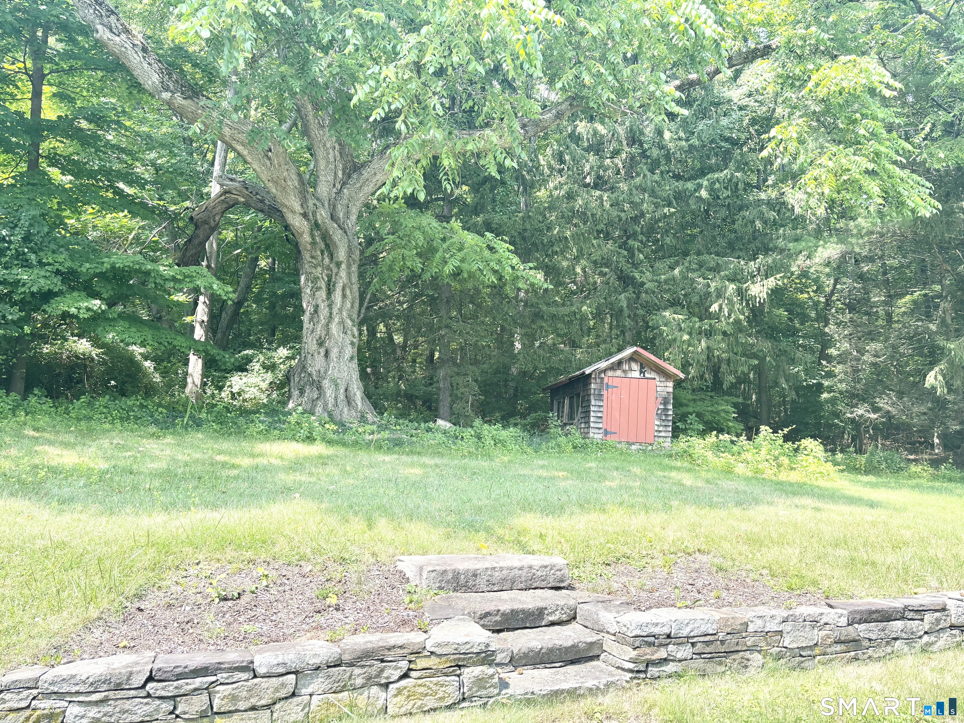 14 Village Street Manchester CT 06040