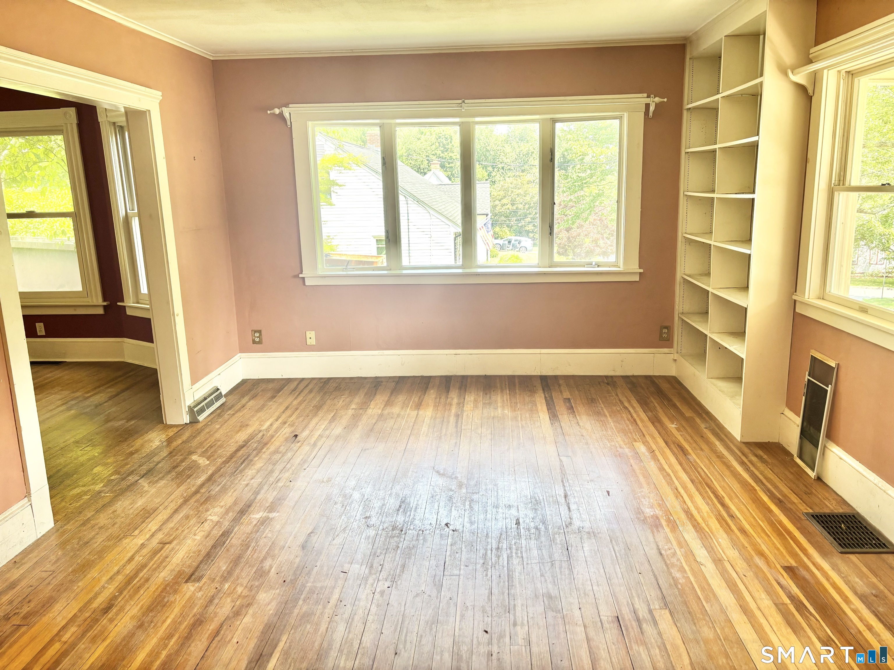 14 Village Street Manchester CT 06040