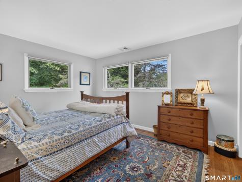 9 Laurel Hill South Drive East Lyme CT 06357