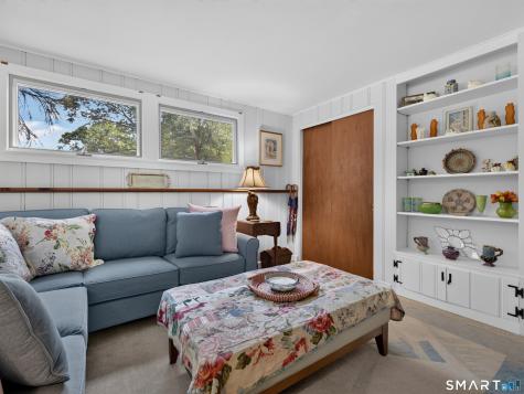 9 Laurel Hill South Drive East Lyme CT 06357
