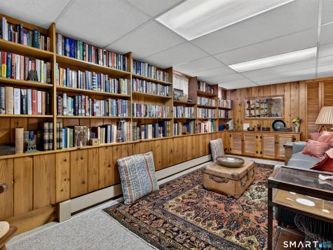 9 Laurel Hill South Drive East Lyme CT 06357