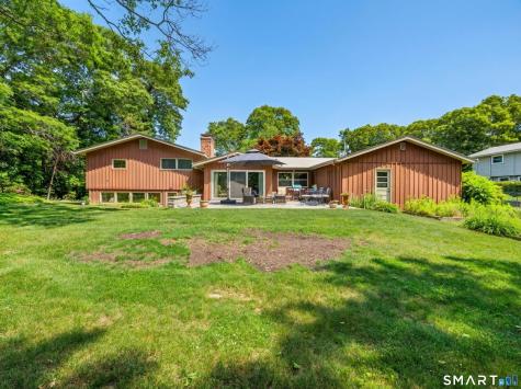 9 Laurel Hill South Drive East Lyme CT 06357