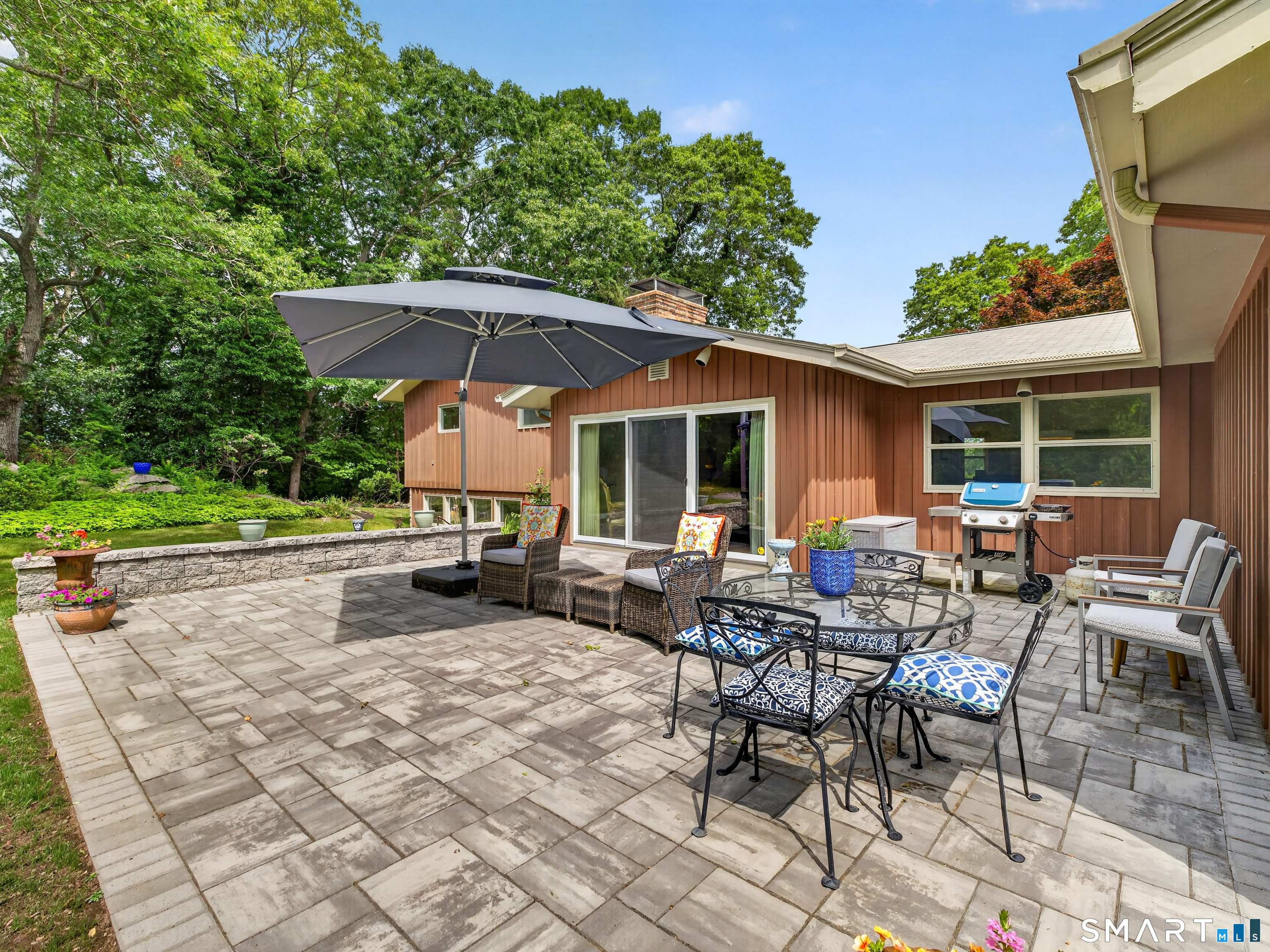 9 Laurel Hill South Drive East Lyme CT 06357