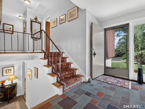 9 Laurel Hill South Drive East Lyme CT 06357