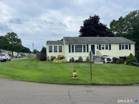 246 Beatrice Drive West Haven CT 06516