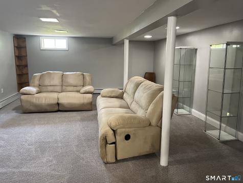 246 Beatrice Drive West Haven CT 06516