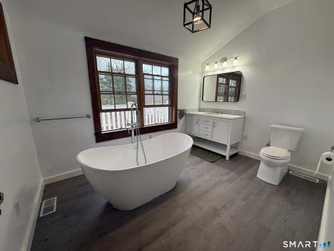 110 Town Woods Road Lyme CT 06371