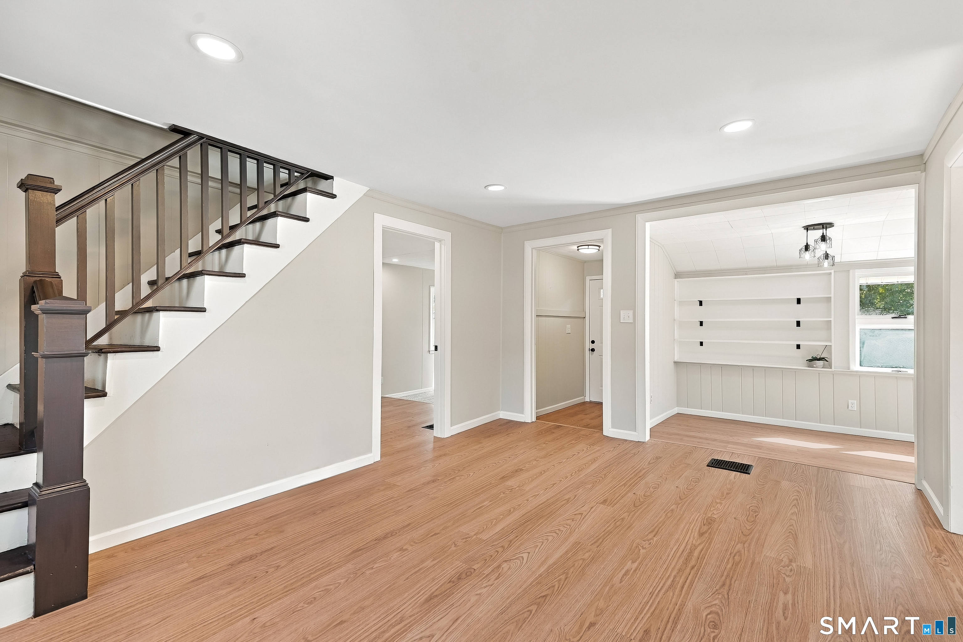 90 Grove Avenue Derby CT 06418