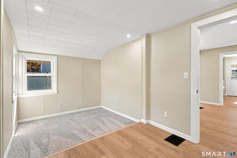 90 Grove Avenue Derby CT 06418