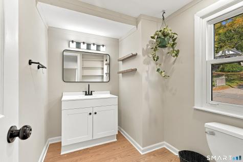 90 Grove Avenue Derby CT 06418