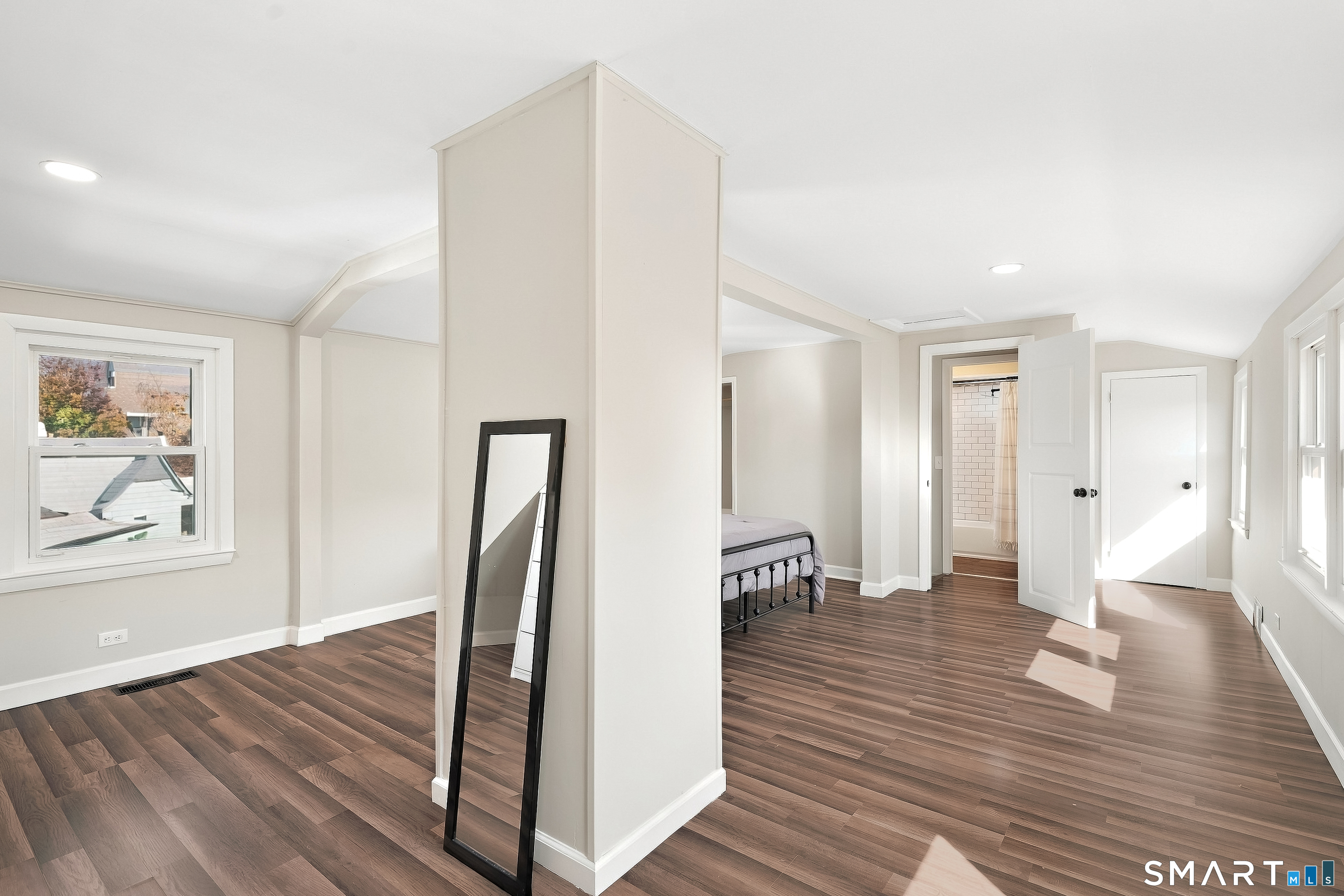 90 Grove Avenue Derby CT 06418