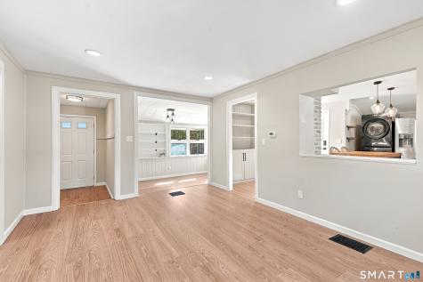 90 Grove Avenue Derby CT 06418