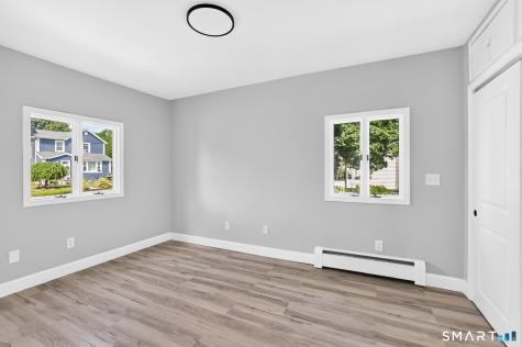 35 Front Avenue West Haven CT 06516