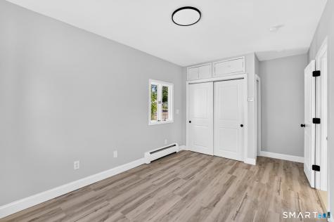 35 Front Avenue West Haven CT 06516