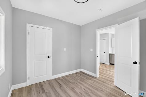 35 Front Avenue West Haven CT 06516