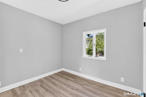 35 Front Avenue West Haven CT 06516