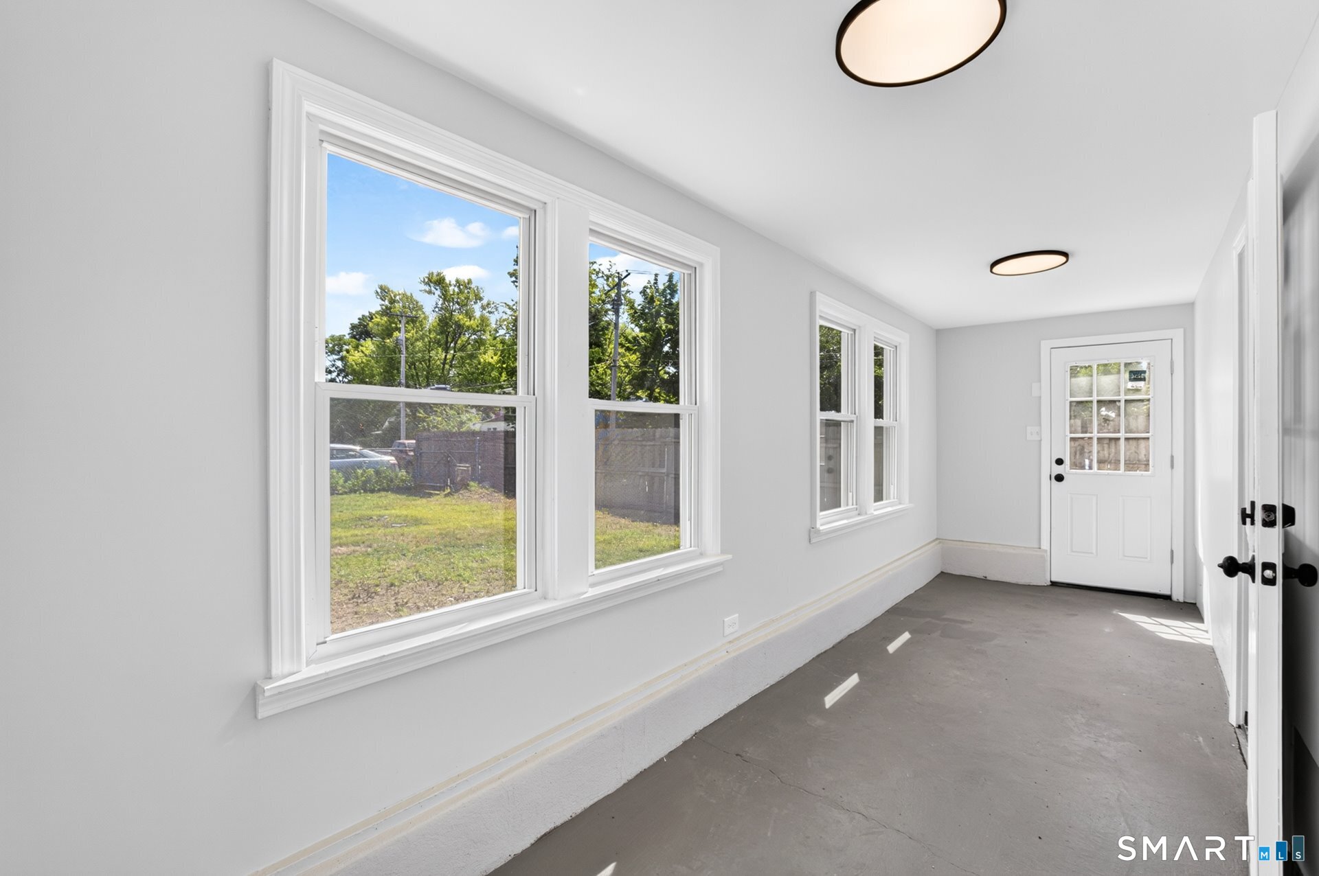35 Front Avenue West Haven CT 06516