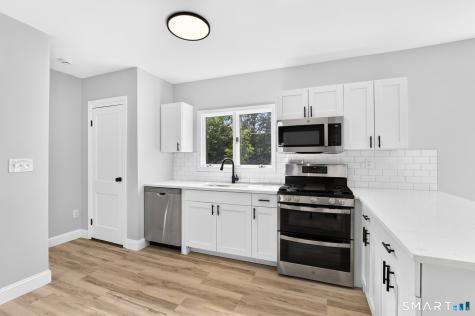 35 Front Avenue West Haven CT 06516