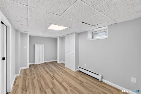 35 Front Avenue West Haven CT 06516