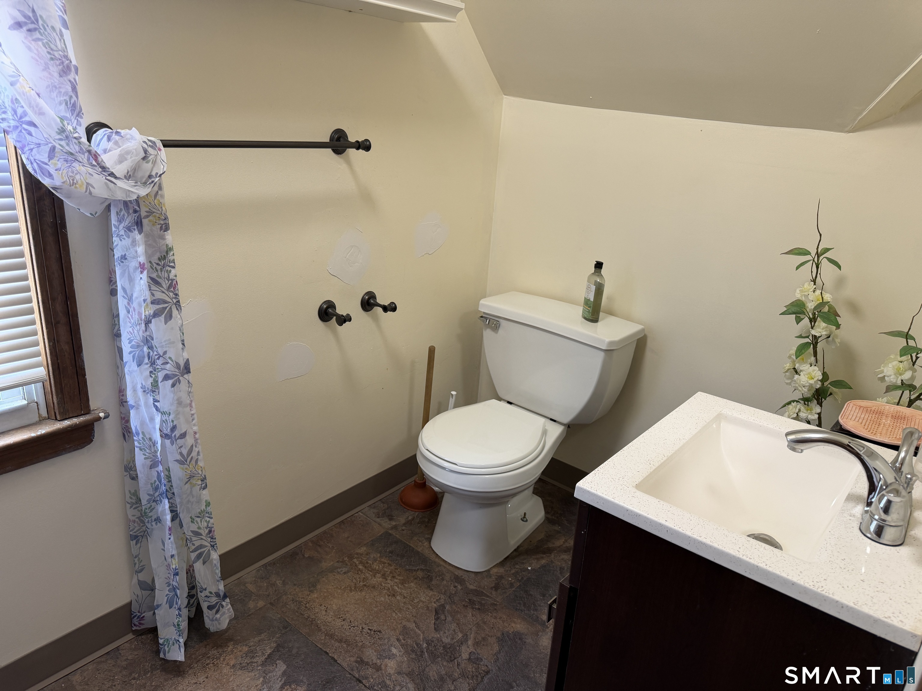 194 Faber Avenue Waterbury CT 06704