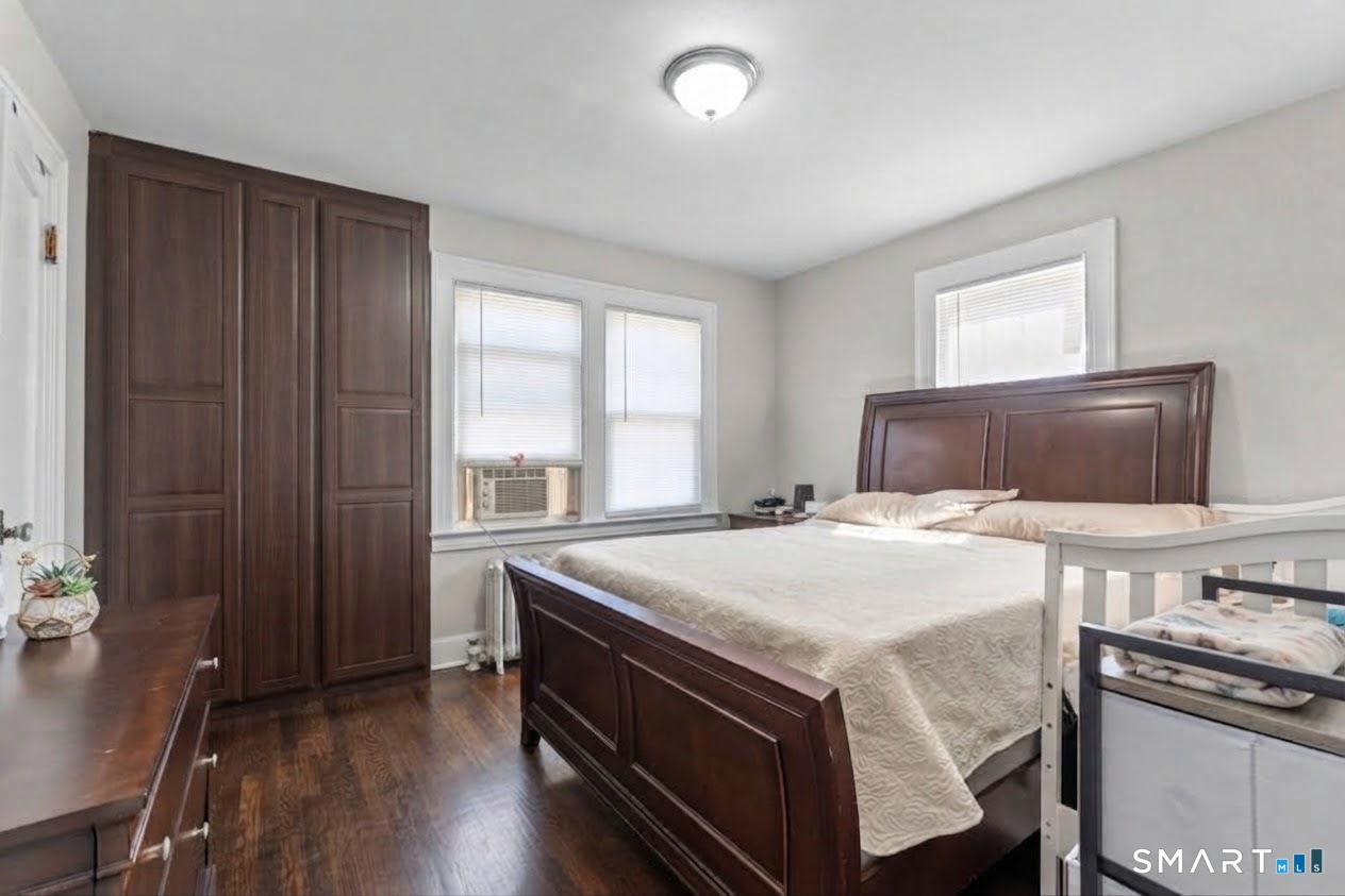 218 Circular Avenue Hamden CT 06514