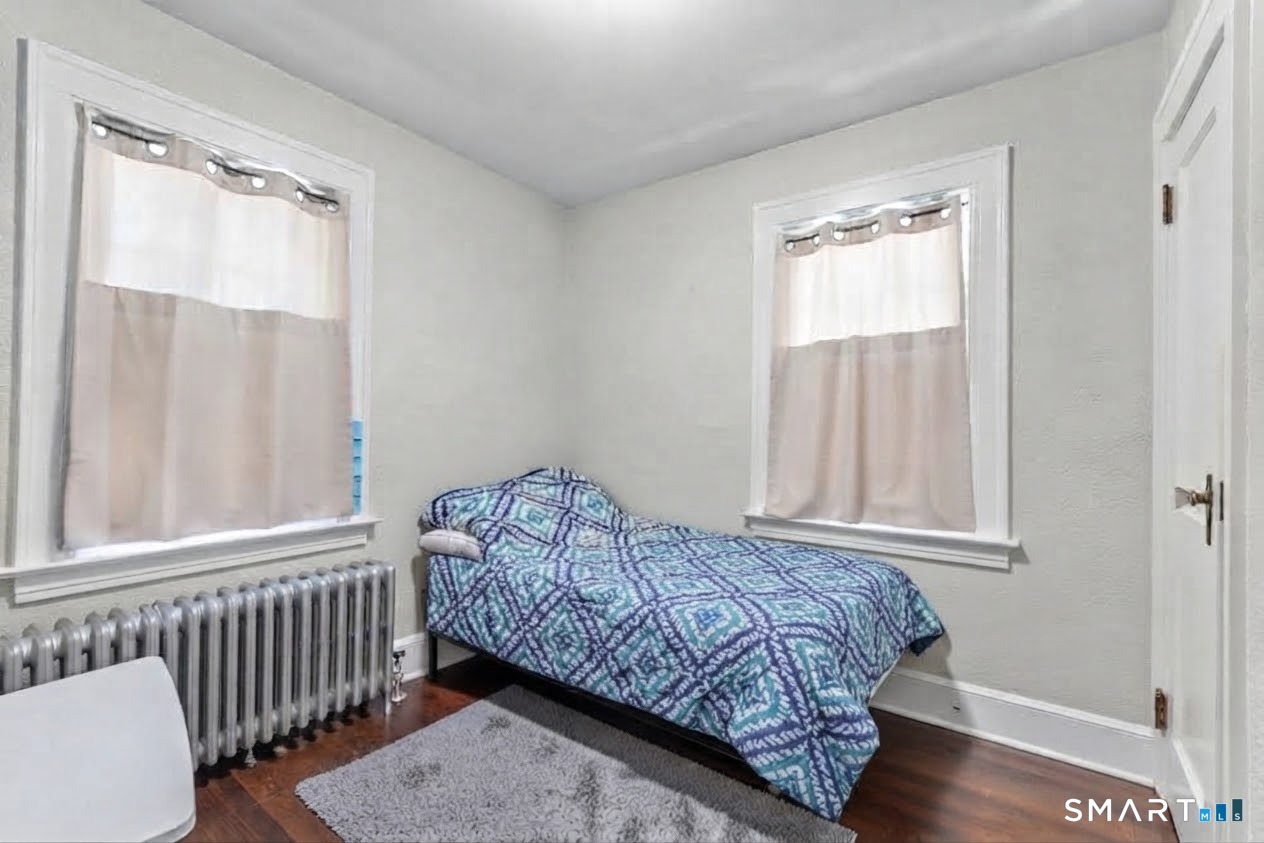 218 Circular Avenue Hamden CT 06514
