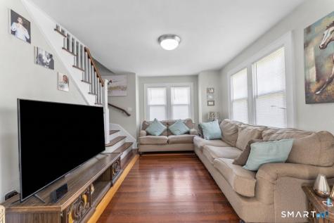 218 Circular Avenue Hamden CT 06514