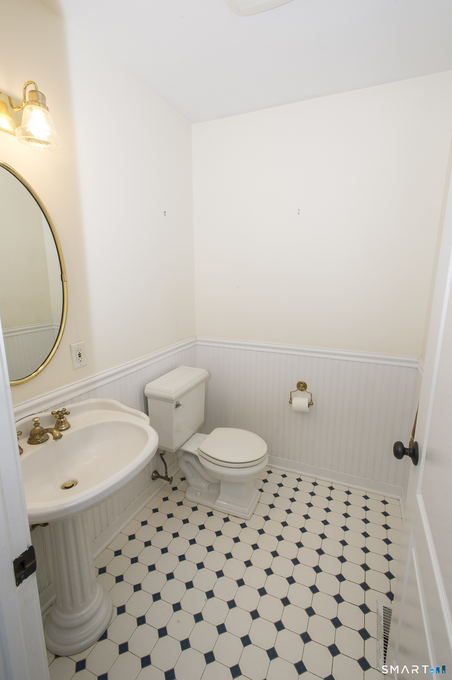 90 Mallory Road Roxbury CT 06783