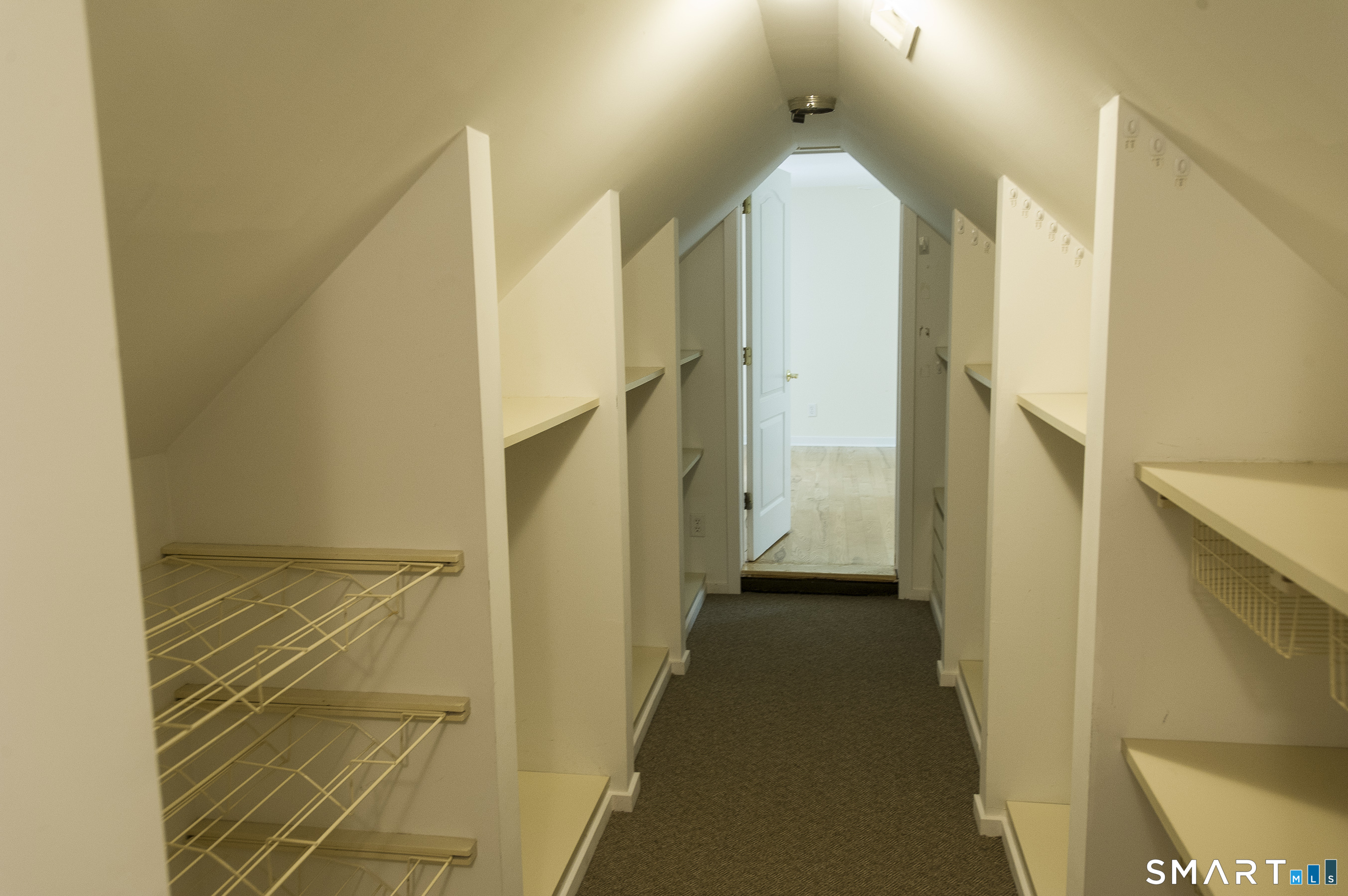 90 Mallory Road Roxbury CT 06783