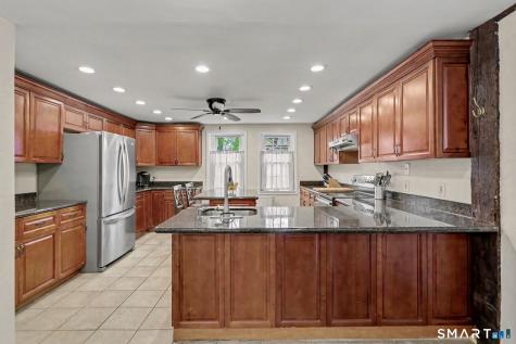 3720 Main Street Stratford CT 06614