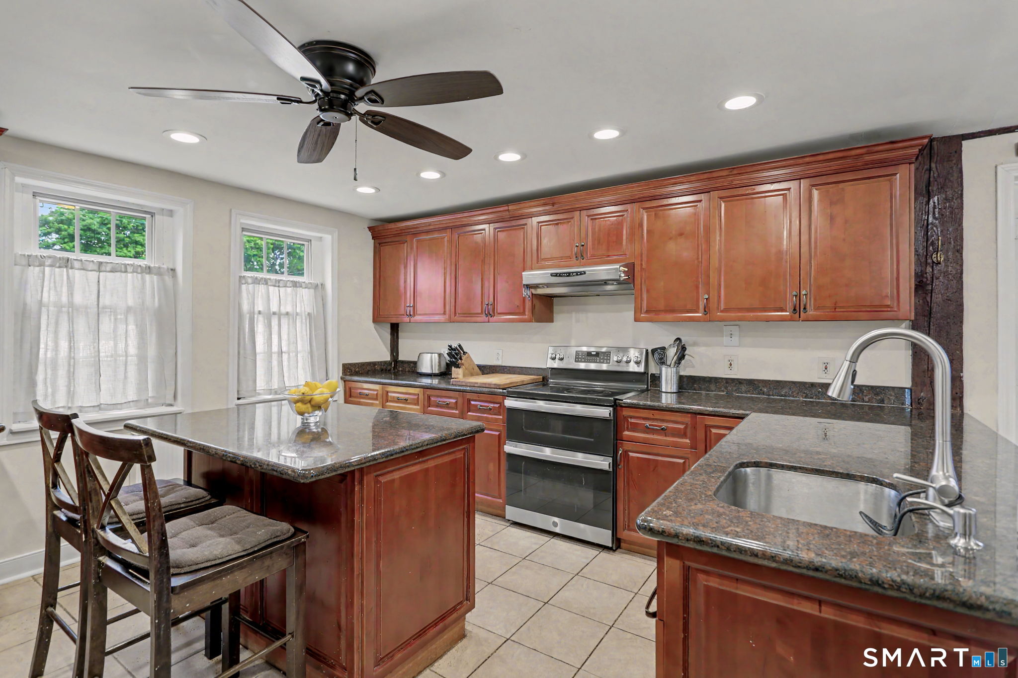 3720 Main Street Stratford CT 06614