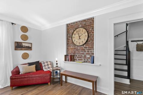 77 Meadowbrook Road Fairfield CT 06824