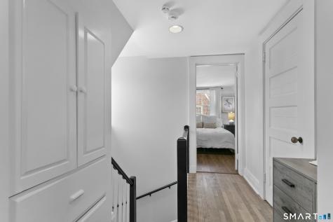 77 Meadowbrook Road Fairfield CT 06824