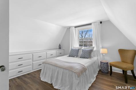 77 Meadowbrook Road Fairfield CT 06824