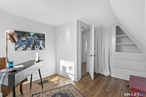 77 Meadowbrook Road Fairfield CT 06824