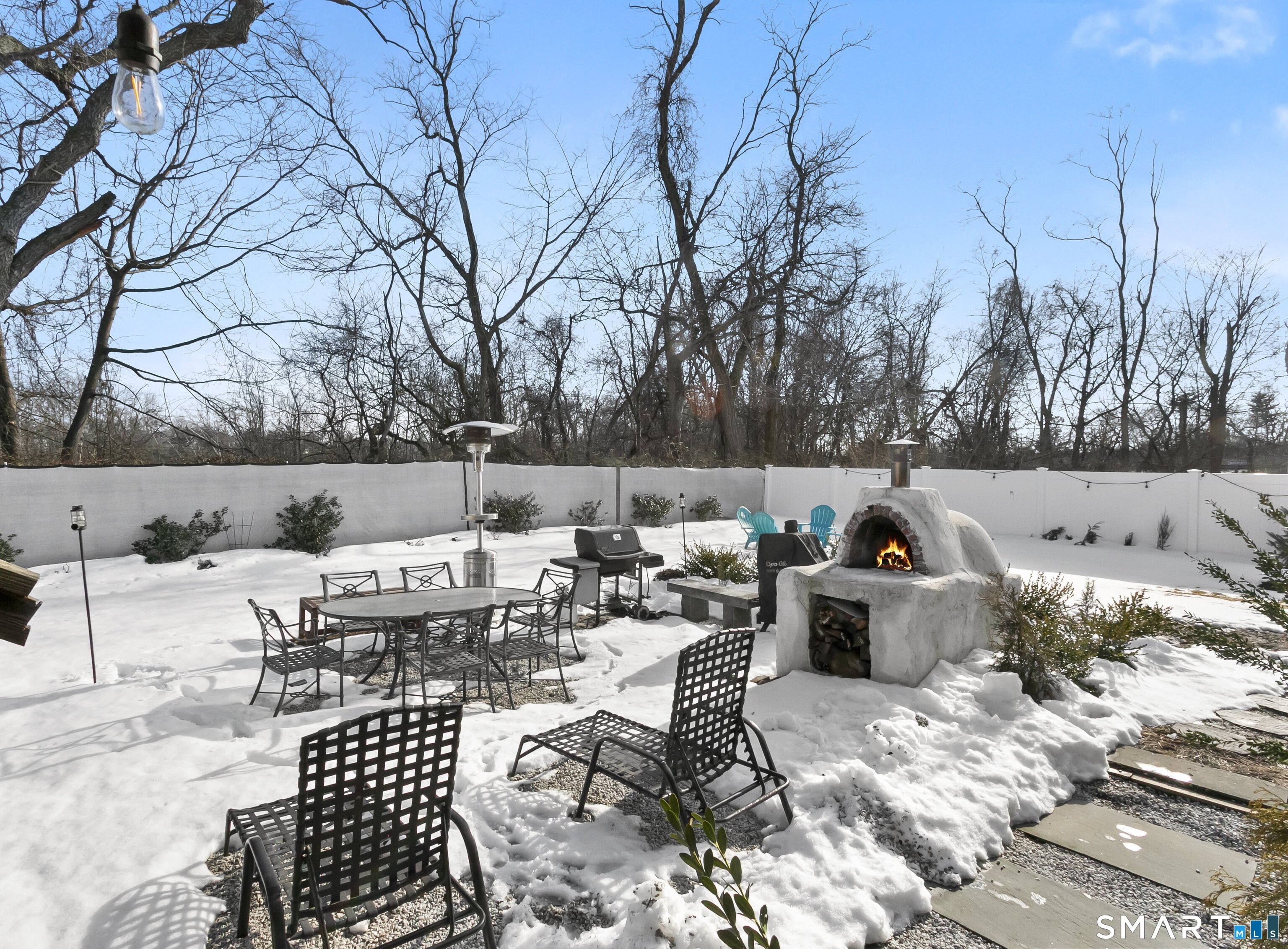 77 Meadowbrook Road Fairfield CT 06824