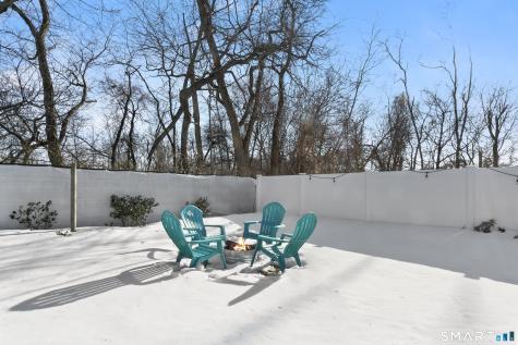 77 Meadowbrook Road Fairfield CT 06824