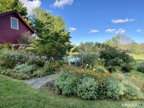 547 Under Mountain Road Salisbury CT 06068