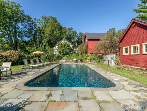 547 Under Mountain Road Salisbury CT 06068