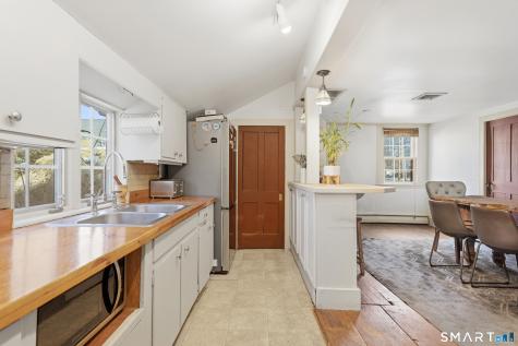 104 Silver Lane East Hartford CT 06118