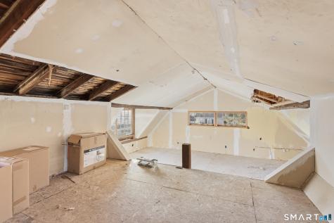 104 Silver Lane East Hartford CT 06118